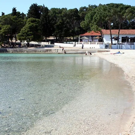 Gasthuis Triple 4305b Biograd Na Moru